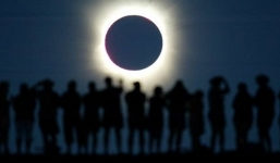 Thực hư tin 'Trái đất sẽ chìm trong bóng tối' ngày 22/12