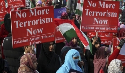 Pakistan hành hình 500 phiến quân sau vụ thảm sát trường học