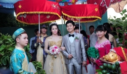 Nhật Kim Anh hạnh phúc trong đám cưới giản dị tại quê nhà