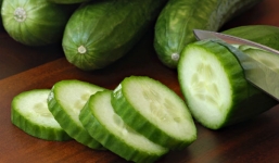 Vì sao dưa chuột có khả năng chữa ung thư?