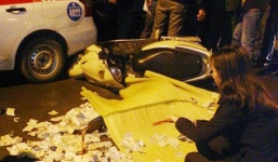 Hà Nội: Va chạm với taxi, cô gái trẻ tử vong