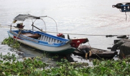 Người đàn ông tử vong bất thường cạnh bộ chích điện trên sông Sài Gòn