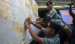 Phát hiện đám cháy tại khu vực tìm kiếm máy bay AirAsia mất tích