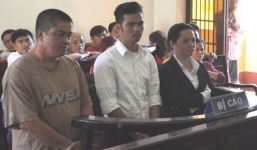 Cả nhà cùng hầu tòa vì đánh người yêu con gái trọng thương