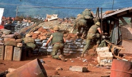 Việt Nam hai lần đối mặt với nguy cơ bị tấn công hạt nhân