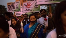 Ấn Độ rúng động vụ thiếu nữ bị cưỡng hiếp tập thể ở văn phòng chính quyền