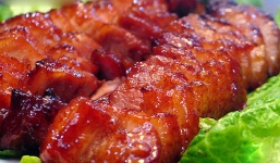 Bí quyết quay thịt heo thơm ngon