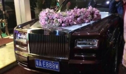 Dàn xế bạc tỷ xuất hiện trong đám cưới đại gia Trung Quốc