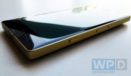 Cận cảnh chiếc Lumia 930 đặc biệt vừa bán ra thị trường