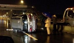 Gỡ bỏ dải phân cách cứng gây tai nạn liên tiếp trên cầu Nhật Tân