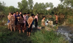 Đang đánh cá, phát hiện thi thể người đàn ông trôi sông