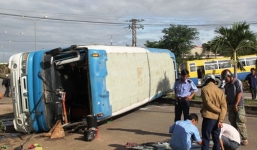 Hai xe va chạm trong khu công nghiệp, 20 công nhân nhập viện