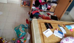 Con trai tỉnh dậy thấy mẹ tử vong trong phòng ngủ