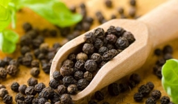 Lợi ích sức khỏe từ hạt tiêu ít ai biết