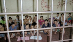 Chùm ảnh: Philippines “dọn sạch” trẻ em đường phố để đón Giáo hoàng