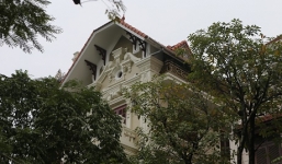 Đại gia Hà Thành “đọ” biệt thự dát vàng