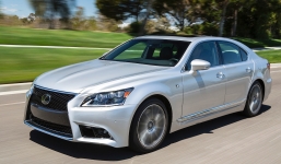 Lexus và câu chuyện thành công tại thị trường xe sang