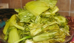 Ăn dưa cà muối thế nào để không nguy hiểm?