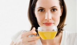 Thói quen hại sức khỏe sau bữa ăn