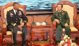 Tư lệnh Lục quân Thái Bình Dương Hoa Kỳ thăm Việt Nam