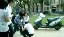 Nữ giáo viên dọa tung clip tống tiền giám đốc trường quốc tế