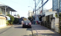 Cãi nhau về nghiệp vụ, hai bác sĩ đánh nhau rách mí mắt