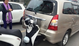 Tai nạn liên hoàn giữa cầu, xe SH cắm vào đuôi ô tô