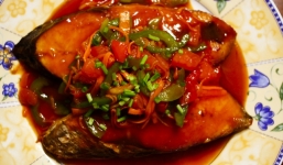 Bí quyết sốt cá chua cay ngon cơm