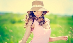 Mẫu phụ nữ 'nhất định' phải lấy làm vợ