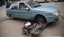 Trung Quốc: Tấn công bằng dao giữa phố, 8 người thương  vong