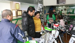 [AD]: Thời điểm nào mua xe điện mới “hời” nhất?