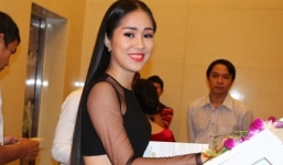 Lê Phương xuất hiện rạng rỡ giữa lùm xùm với Quách Ngọc Ngoan