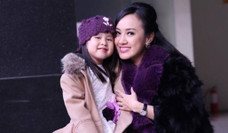 BTV Hoài Anh xinh đẹp bên con gái sau giờ lên sóng thời sự