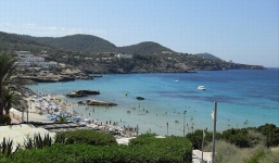 Qua đời vì quá phấn khích sau khi được bạn trai cầu hôn trên vách đá