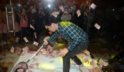 Những “độc chiêu” thưởng Tết của các sếp đại gia