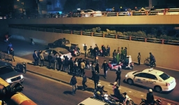 Nửa đêm, cô gái mang bầu định tử tử trên cầu Chương Dương