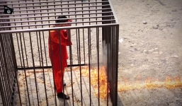 IS tung ảnh thiêu sống phi công Jordan 