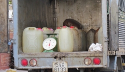 Nhân viên sân bay trộm nghìn lít xăng: TGĐ Jetstar lên tiếng