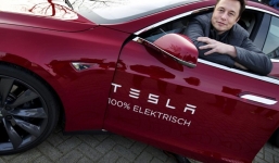 Các CEO công nghệ tiêu tiền như thế nào?