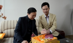 Doanh nhân Hà Thành 'săn' mua Kỳ linh Ất Mùi cầu tài lộc