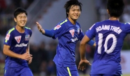 CLB Nhật Bản hỏi mua Tuấn Anh, bầu Đức thẳng thừng từ chối