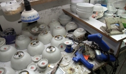 Đột kích thu giữ hàng nghìn thiết bị đánh bạc bịp gắn chip