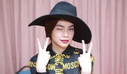 Hồ Ngọc Hà nổi bật với bộ váy hàng hiệu khi ngồi ghế nóng The Remix 