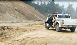 CSGT rượt bắt kẻ buôn 156 bánh heroin như phim hành động