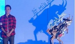 Vietnam's got talent: Bùi Văn Tự khiến Hoài Linh 'nở mày nở mặt'