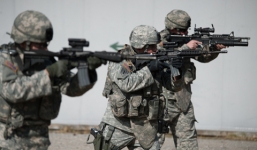 Tổng thống Obama đề xuất sử dụng quyền lực chiến tranh mới