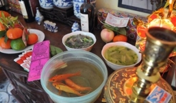 Khác biệt thú vị về mâm cúng ông Táo giữa hai miền Nam, Bắc