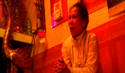 Sự thật về 'nhà tâm linh' từng bị điên xin xét tặng “nghệ nhân ưu tú”