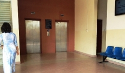 Rúng động nữ sinh bị đánh ghen tạt axit ngay tại trường   