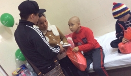 'Bà có biết đường xuống âm phủ không? Cho cháu xuống với'